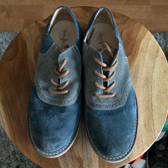 Boys Cole Haan Dress Shoes size 4. - Picture 4 of 6